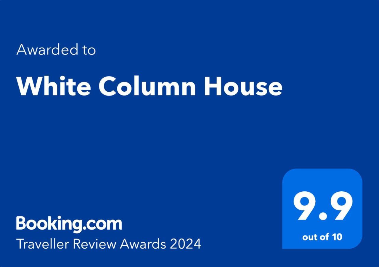 White Column House Apartment Diosd Ngoại thất bức ảnh